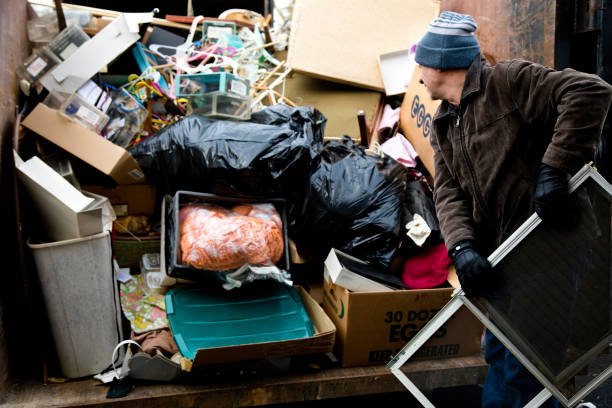 Best Attic Cleanout Services  in St Clair, MO